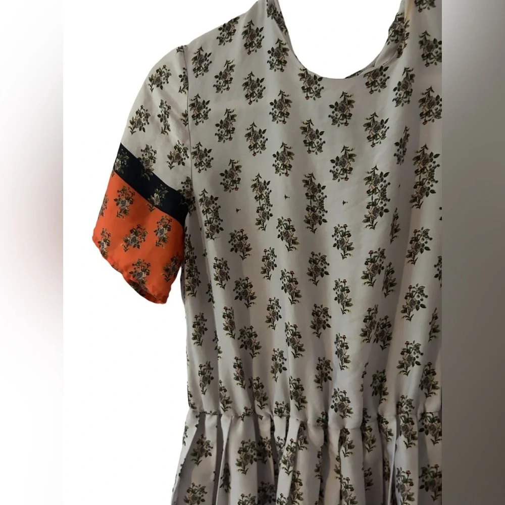 SALE!! NWOT Topshop floral pleated open back tea dress sz 8 - Picture 4 of 7